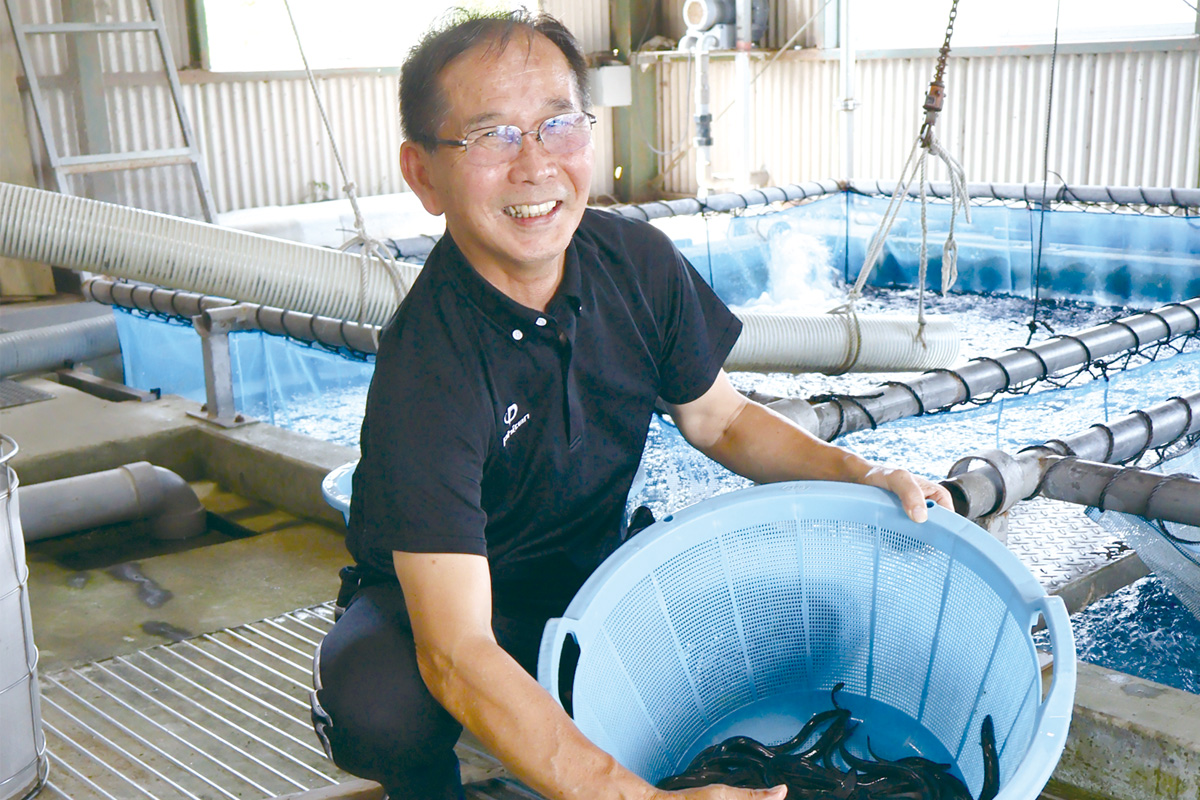 うなぎ生産者の大和治人さん