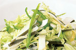 白菜と昆布のサラダ
