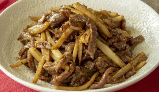 牛肉とシャキシャキレンコンのオイスター炒め