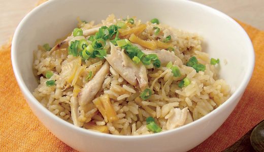 干し貝柱と鶏手羽中の中華風炊き込みご飯