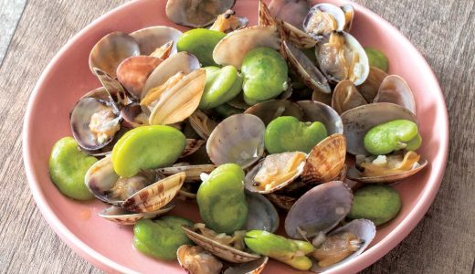 あさりとそら豆の酒蒸し
