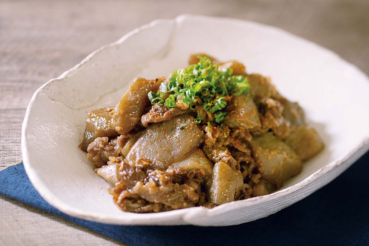 生芋こんにゃくと牛肉の味噌煮