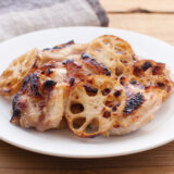 鶏肉とレンコンのかす漬焼き