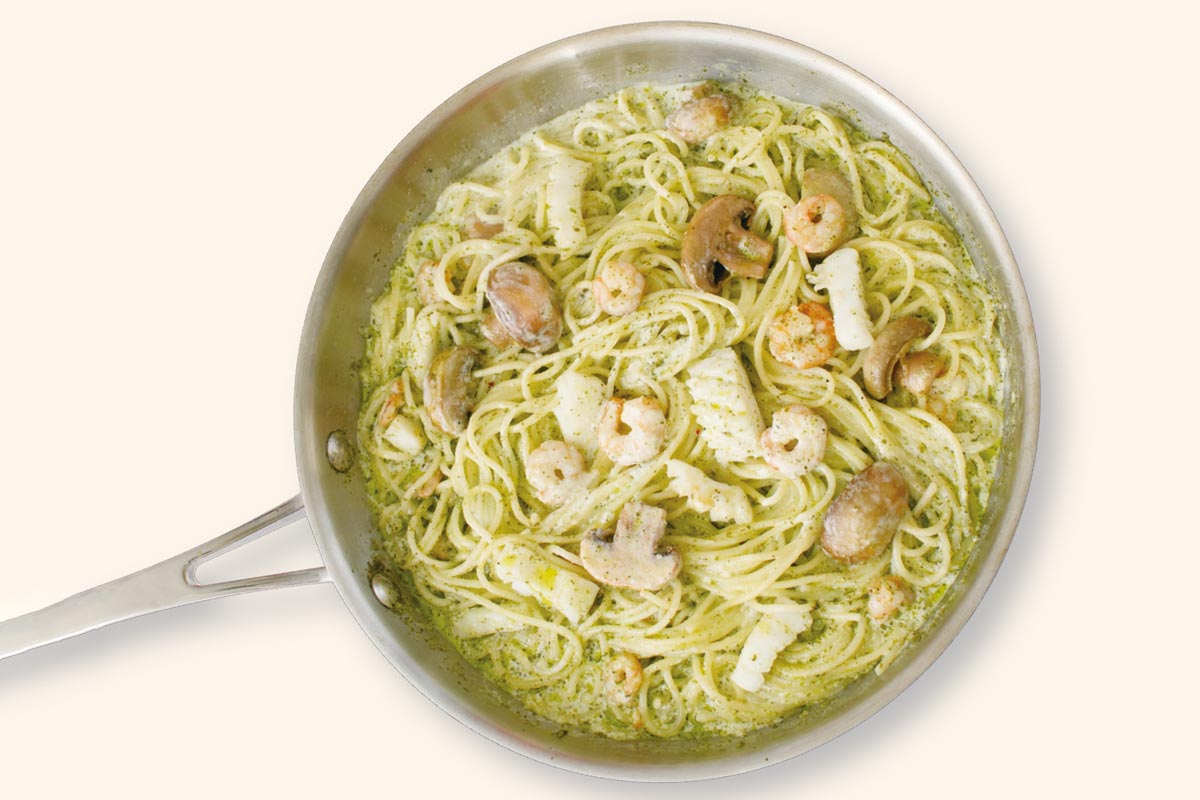 クリームジェノベーゼパスタ