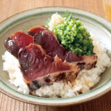 おろしきゅうりのかつお丼