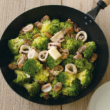 いかとあさりのバター蒸し