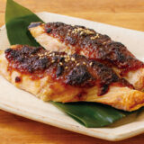 梅シロップを使ったサーモンの梅みそ焼き