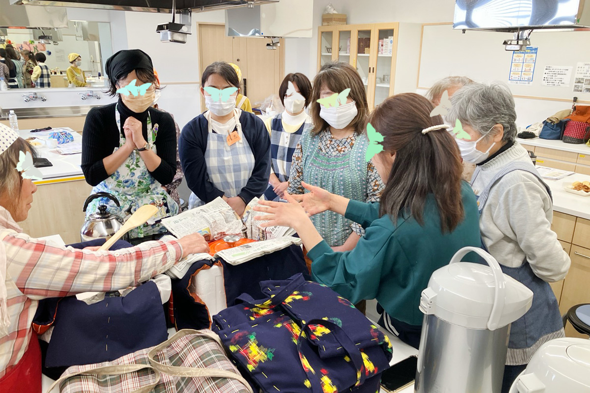 鍋布団でごはんが炊けることを説明しました