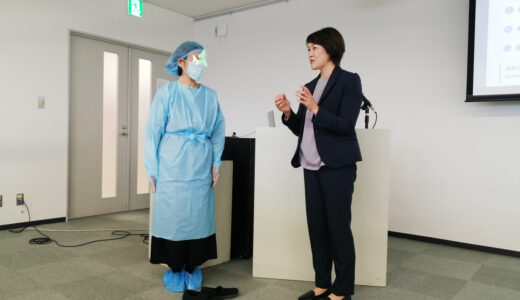 10/10 ケアメイト研修会　嘔吐処理研修