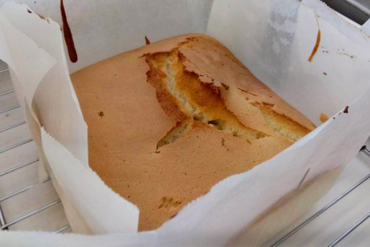 焼きたての台湾カステラ