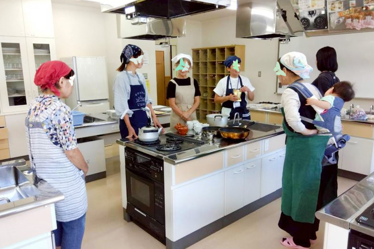 まずは自己紹介