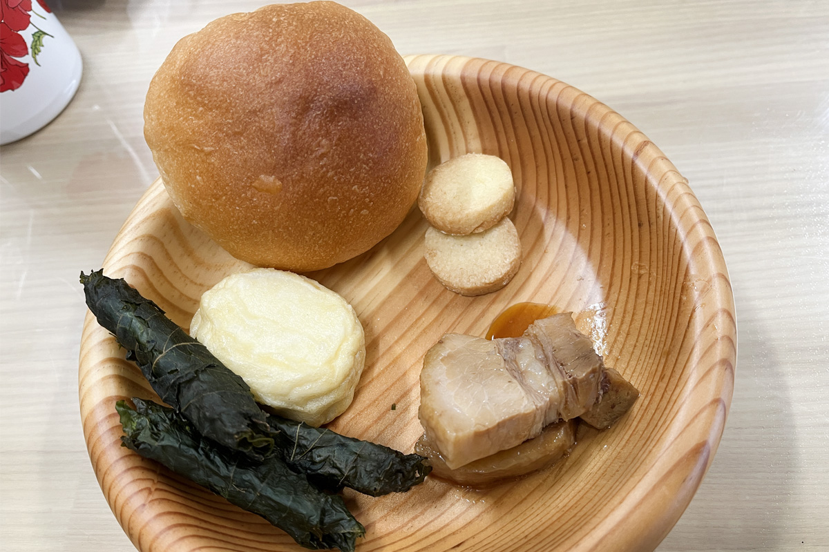 試食は各地区の学習担当PBで豪華に