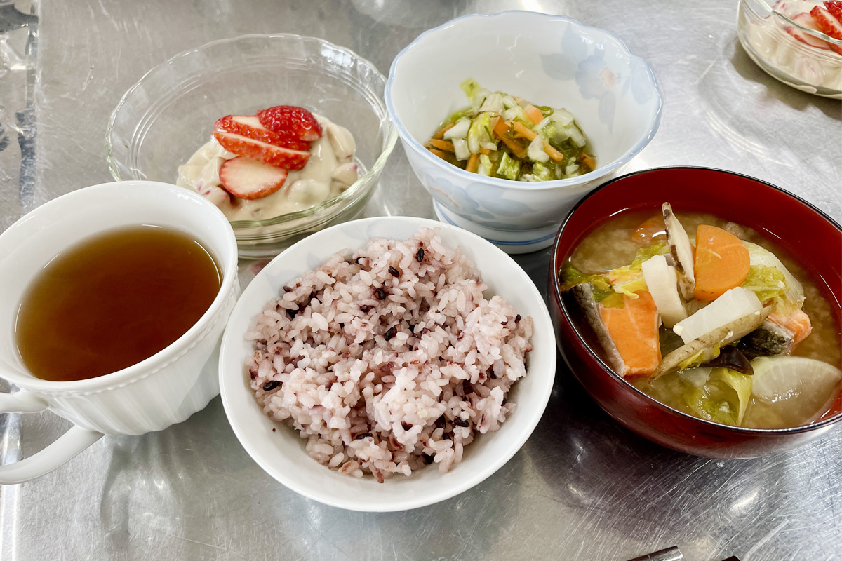 泉B地区特製「冬のやさしい薬膳ごはん」