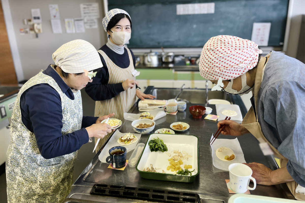 楽しそうな生産者さん発見!鎌田万里さん