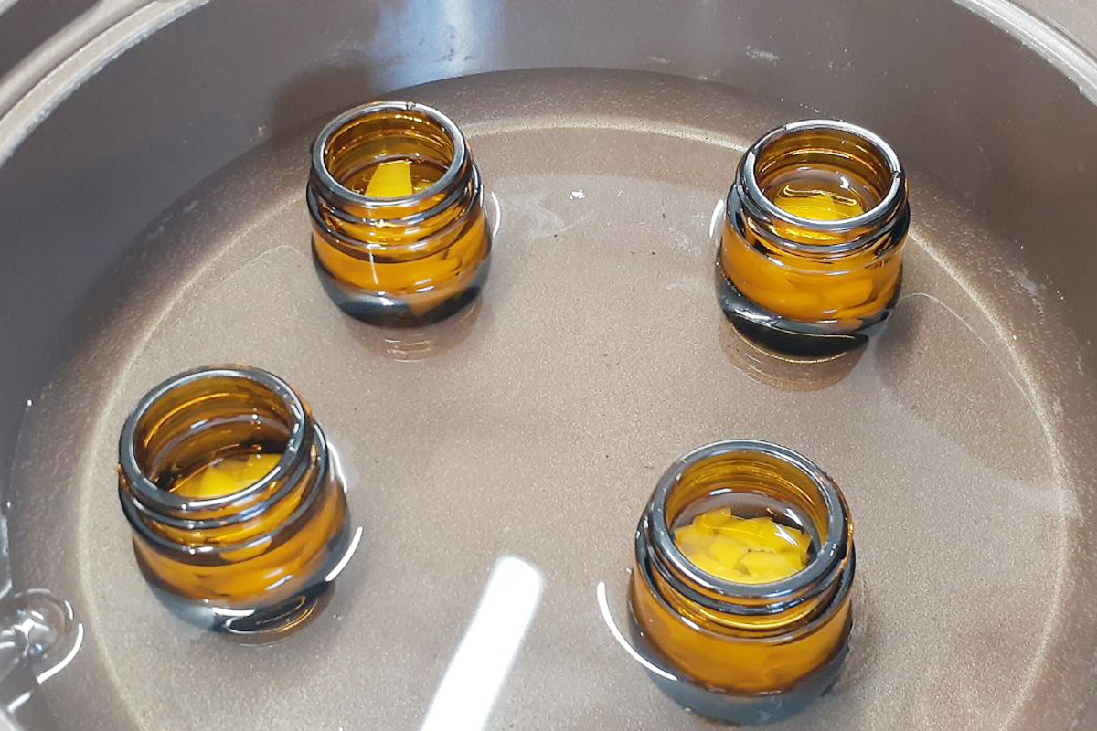 お風呂に入るみつろう