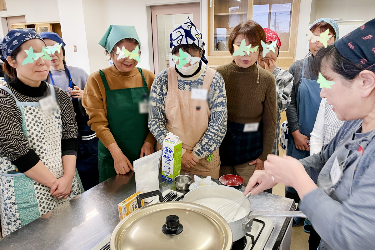 牛乳と米粉でホワイトソースのレクチャー