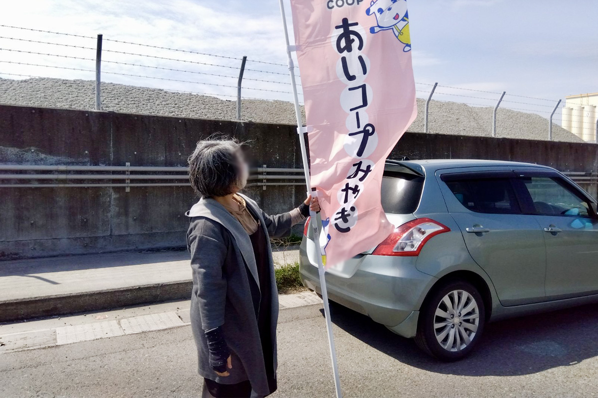 調査隊は今日も行く