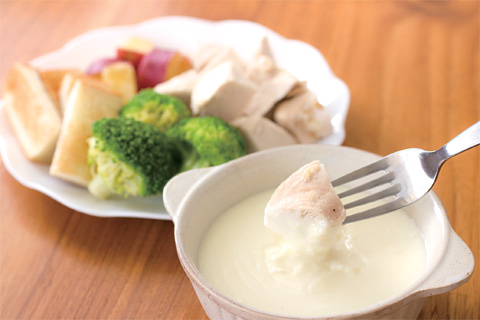 鶏肉のミルクフォンデュ
