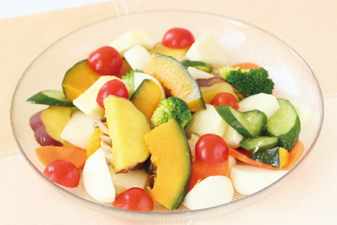 ごろごろ野菜のサラダ
