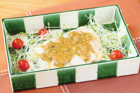 ホタテのカルパッチョ彩り野菜ドレッシング