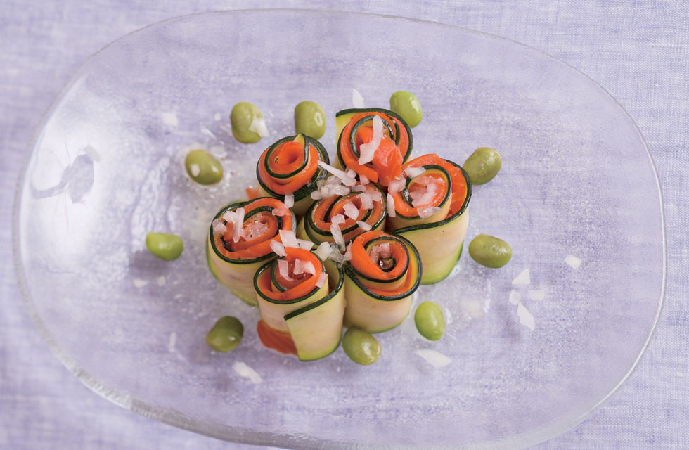 スモークサーモンの夏野菜サラダ