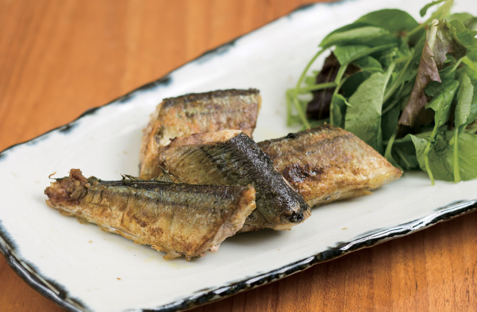 フライパンでさんまのカレー風味焼き