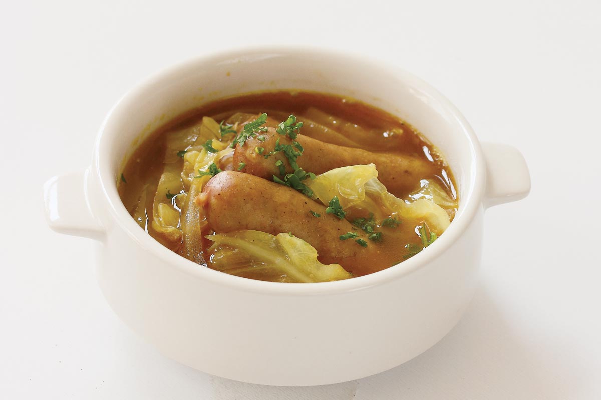 ウインナーとキャベツのカレースープ