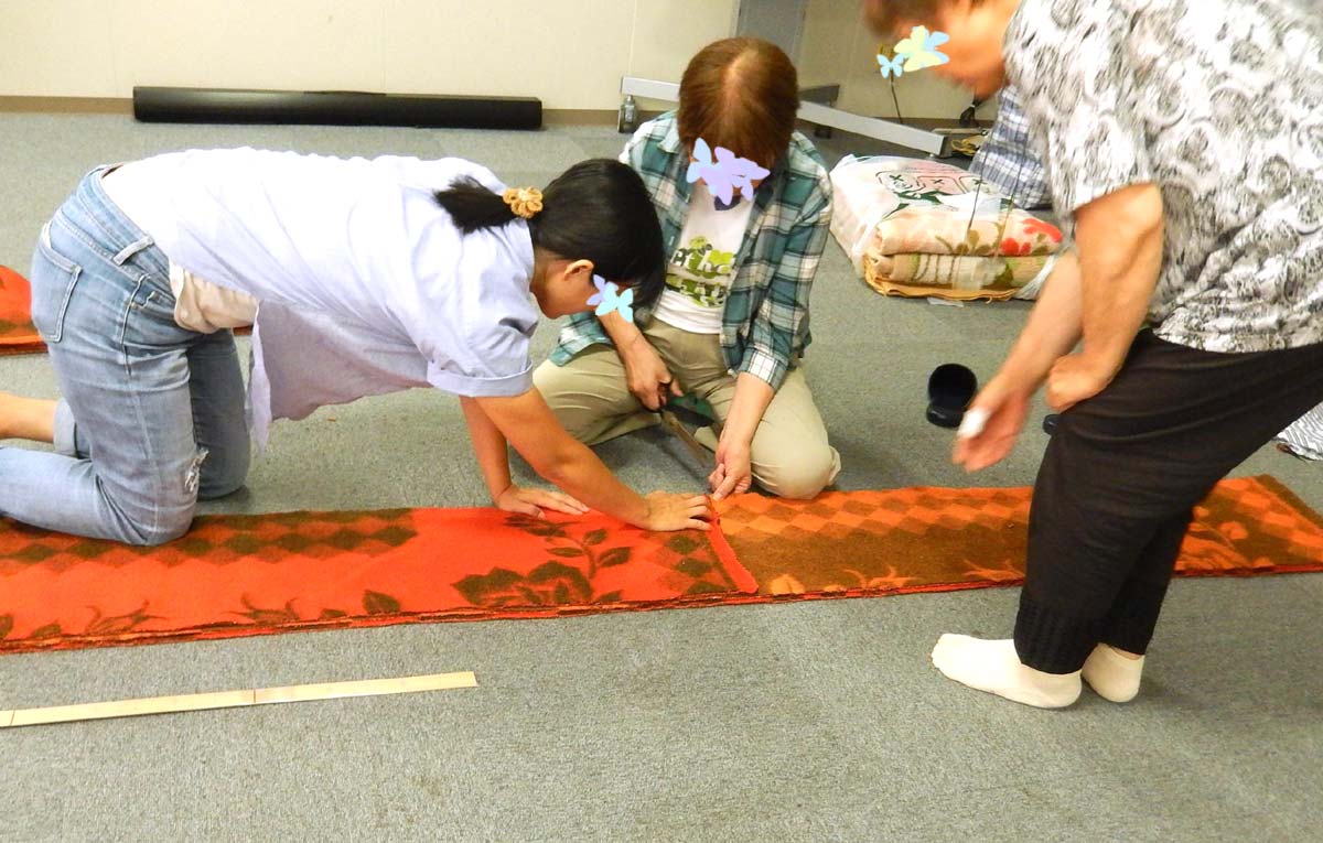 同じ幅に切りそろえる